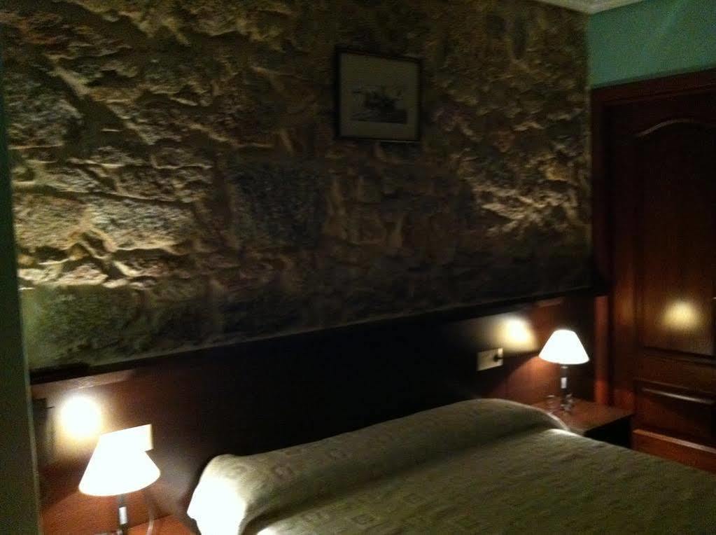 Hostal Hotil Coruna Centro A Coruna Ngoại thất bức ảnh