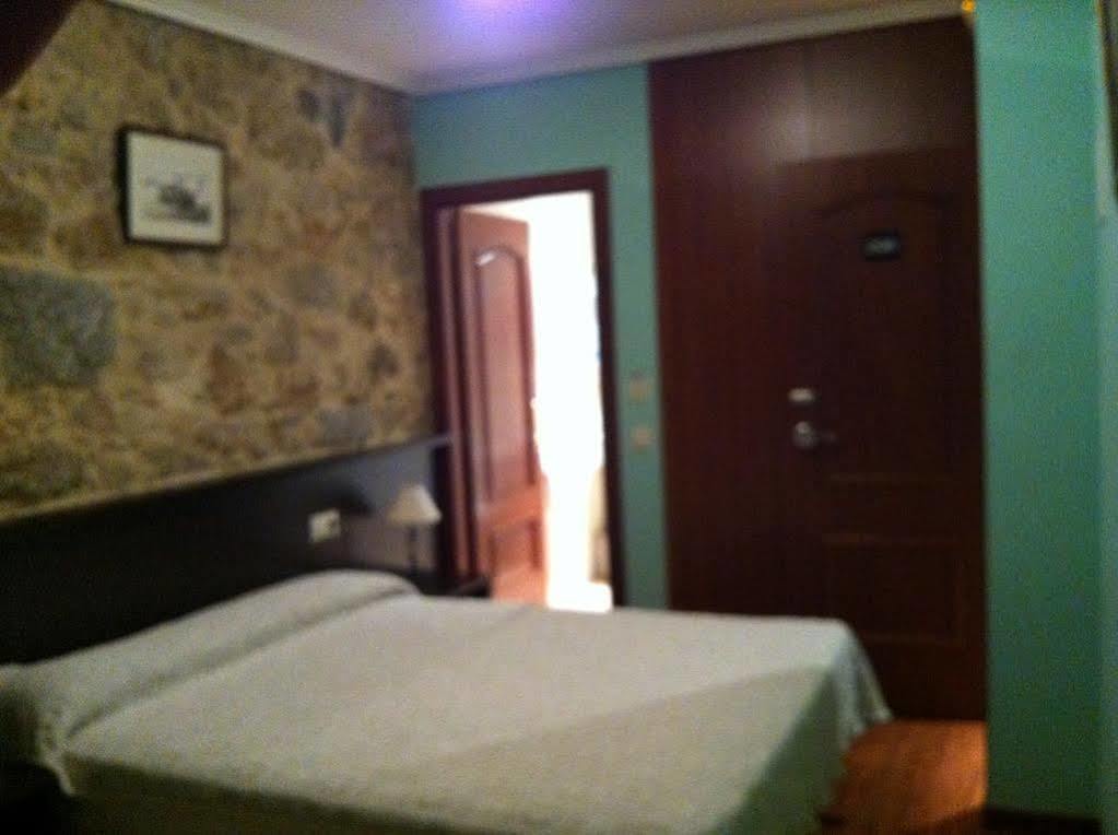 Hostal Hotil Coruna Centro A Coruna Ngoại thất bức ảnh