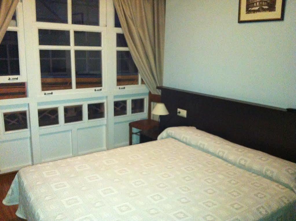 Hostal Hotil Coruna Centro A Coruna Ngoại thất bức ảnh