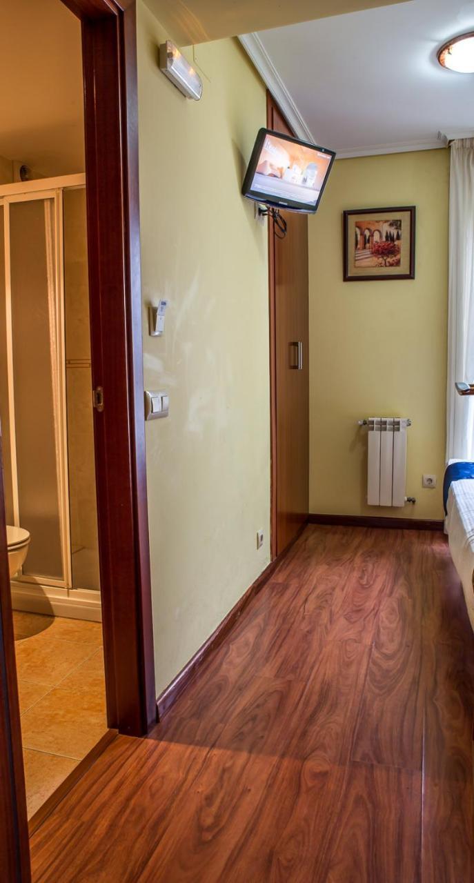 Hostal Hotil Coruna Centro A Coruna Ngoại thất bức ảnh